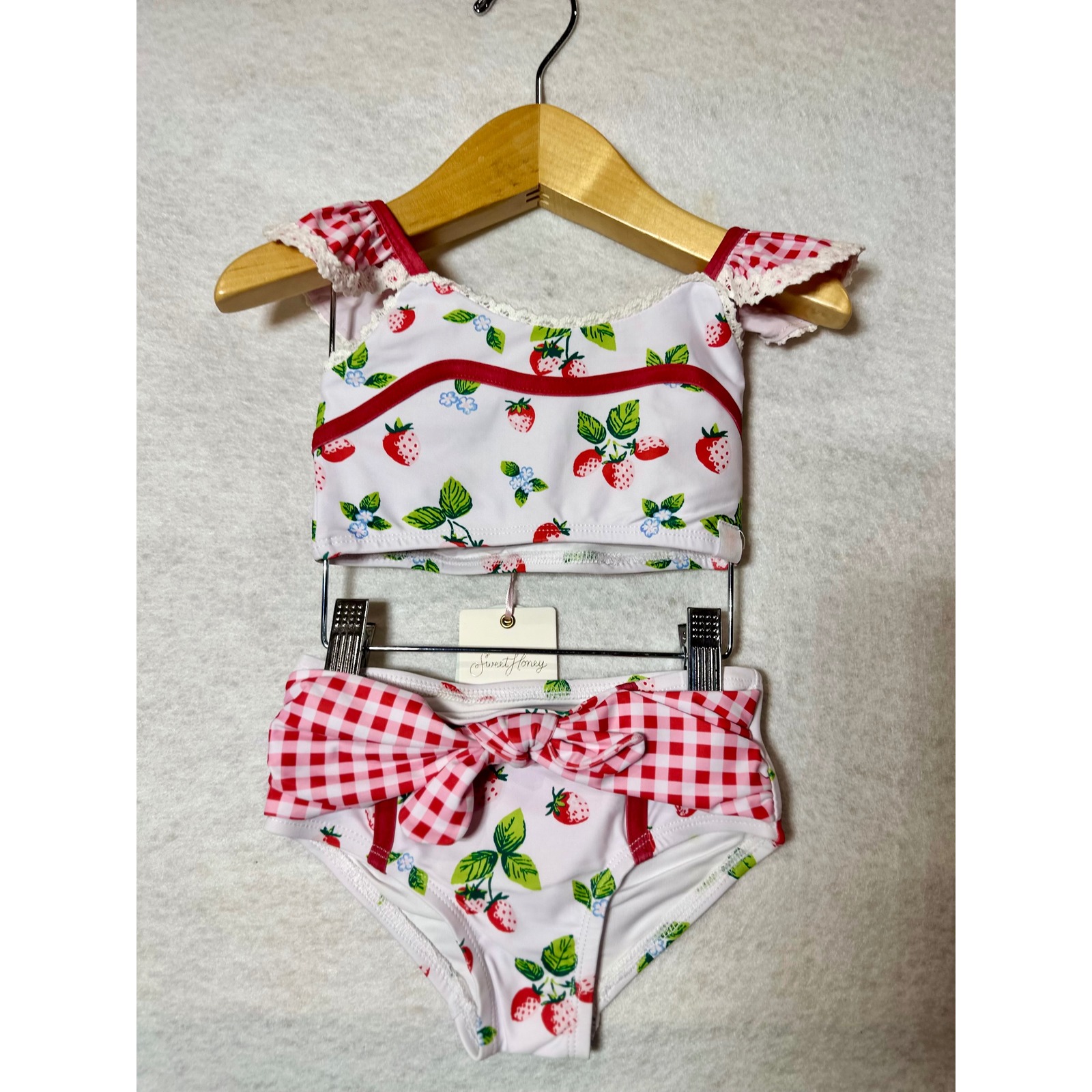 Sweethoney Girls Strawberry Gingham Two Piece Swimsuit Set Red White 3t Nwt